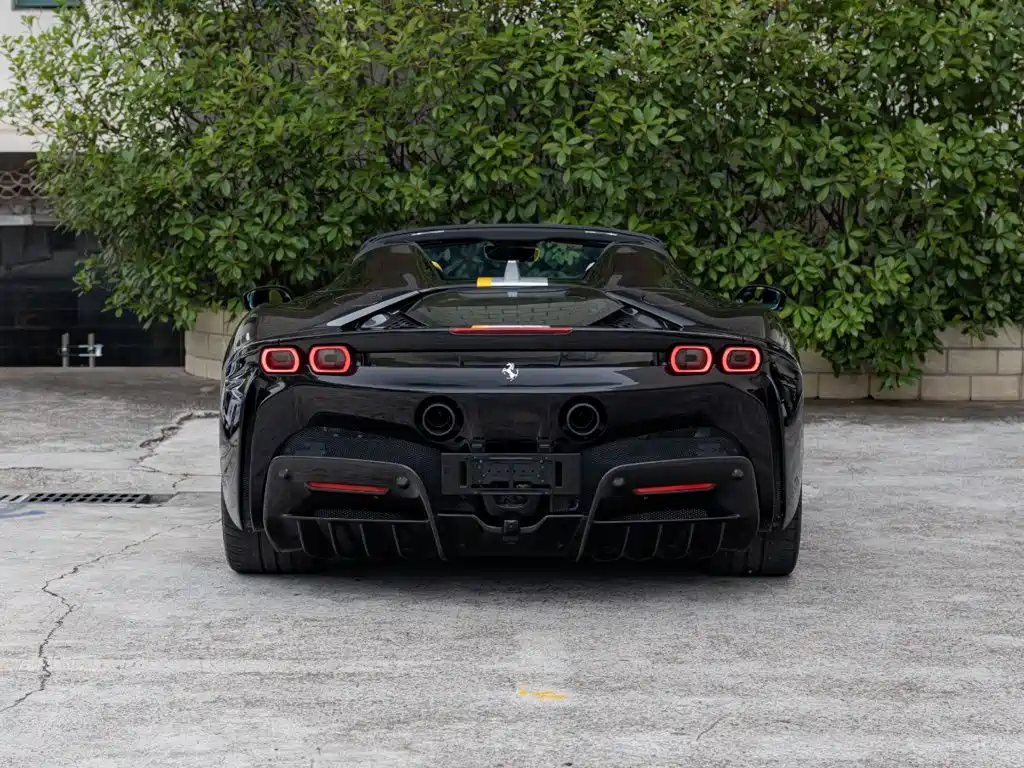 Ferrari SF90 — фото 5