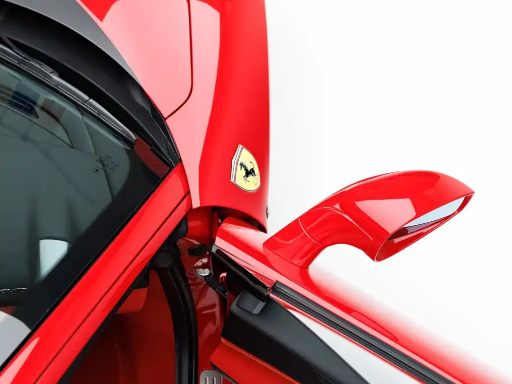 Ferrari F8 — фото 6