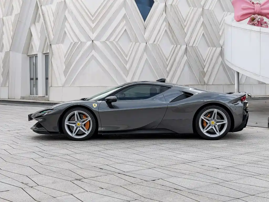 Ferrari SF90 — фото 7