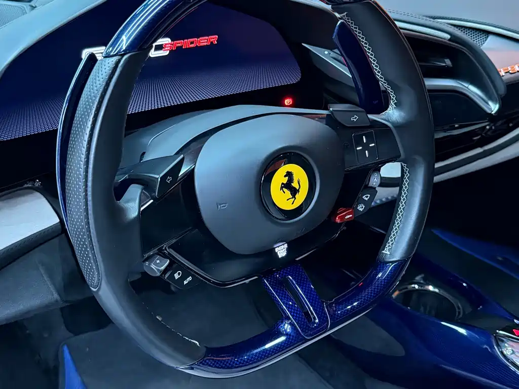 Ferrari SF90 — фото 10