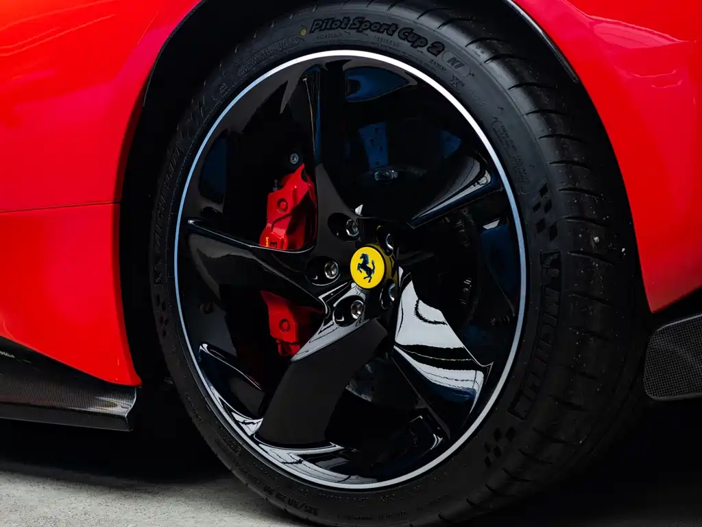 Ferrari SF90 — фото 22