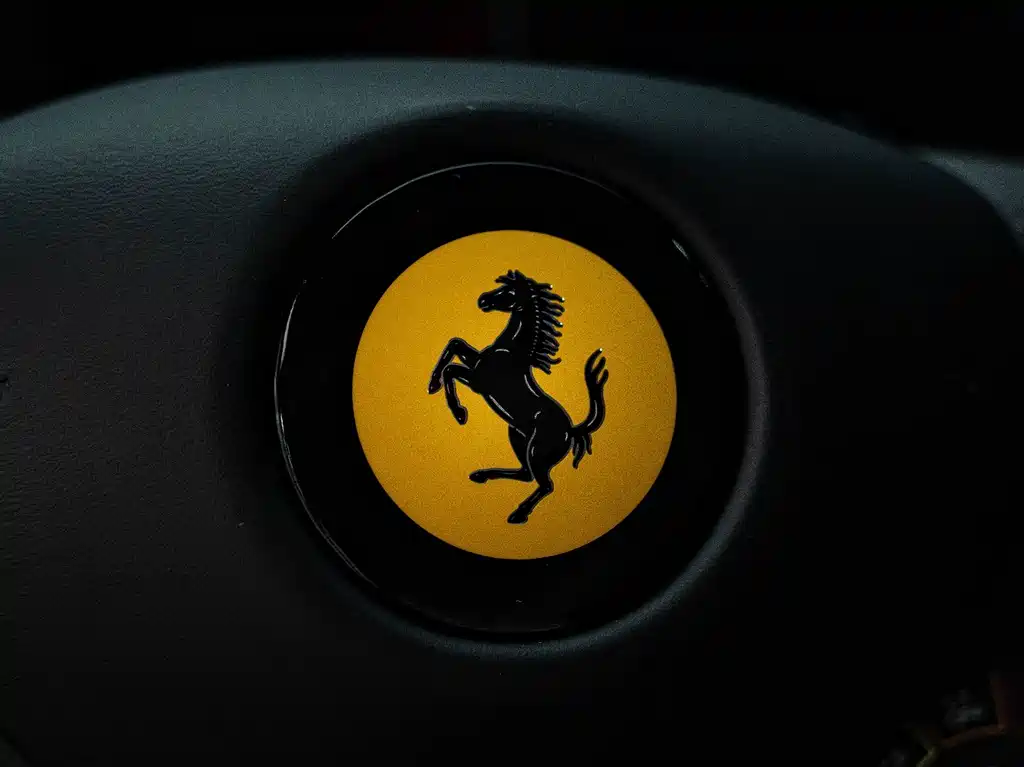 Ferrari 812 — фото 19
