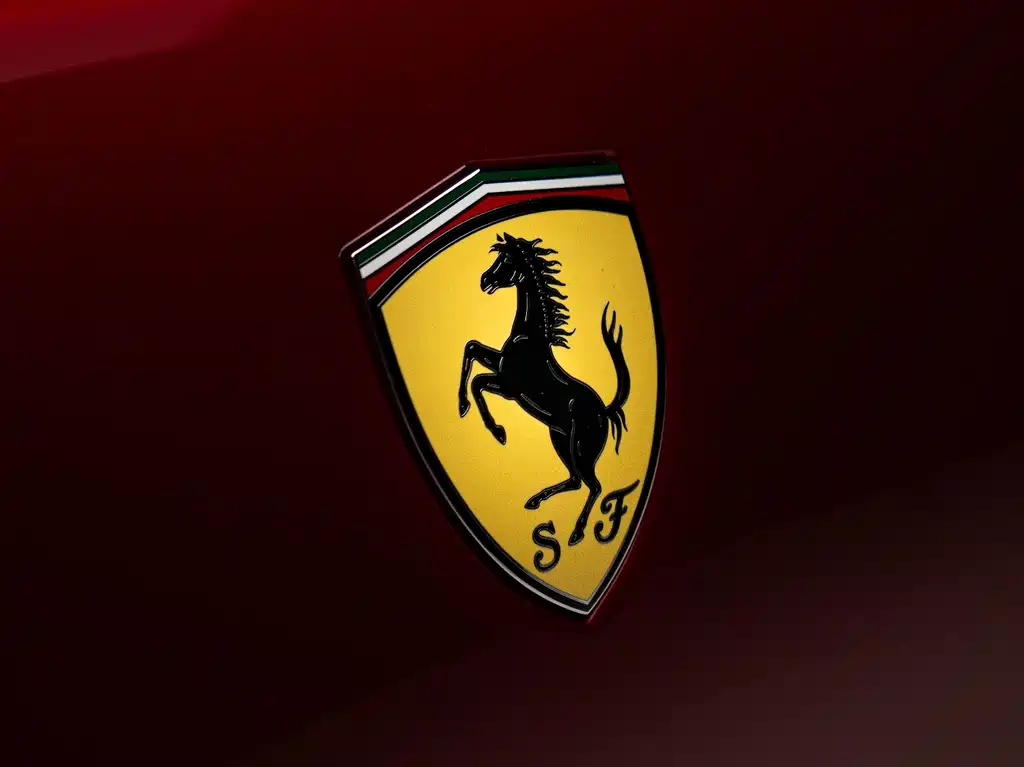 Ferrari 812 — фото 31