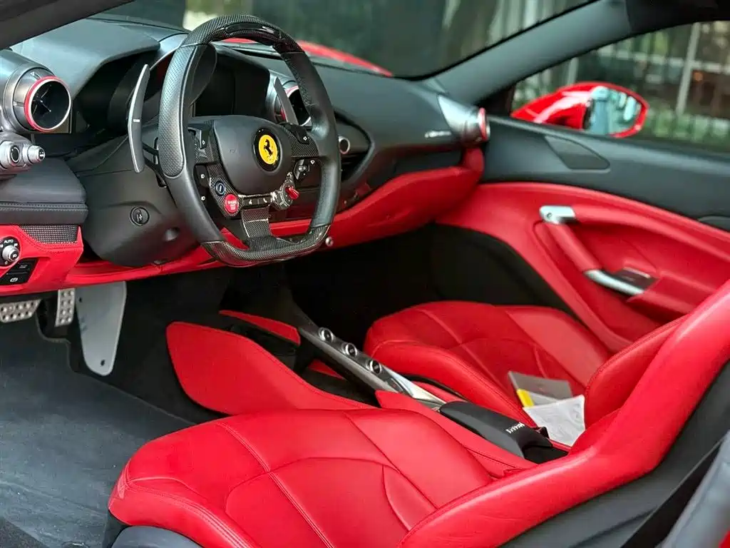 Ferrari F8 — фото 3