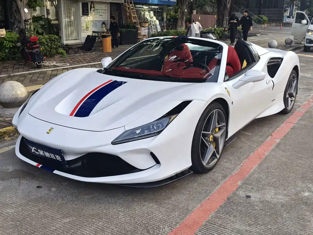 Ferrari F8