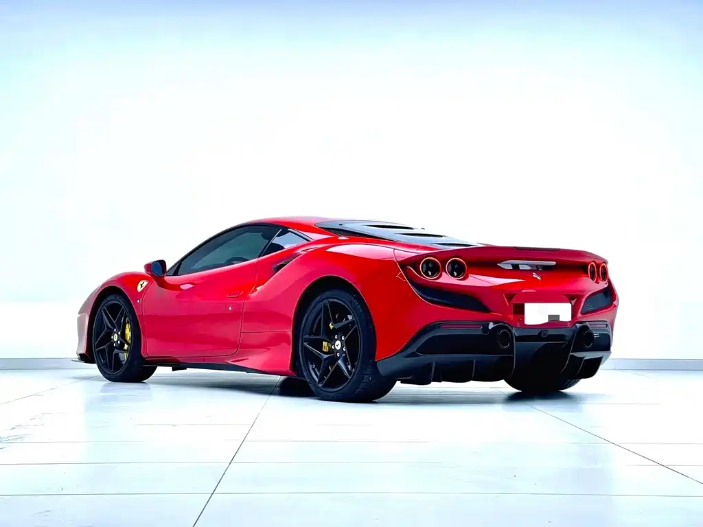 Ferrari F8 — фото 4