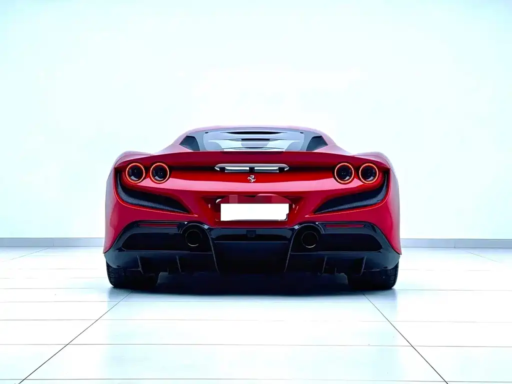 Ferrari F8 — фото 5
