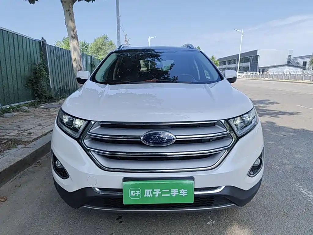 Ford Edge — фото 3