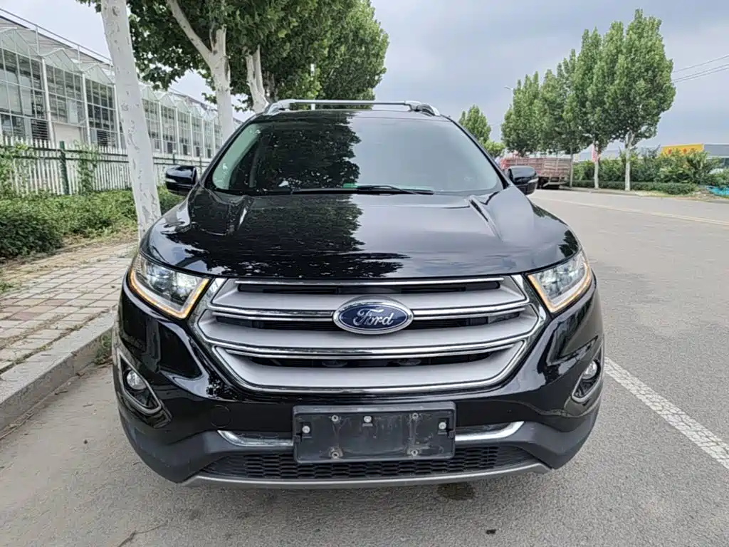 Ford Edge — фото 3