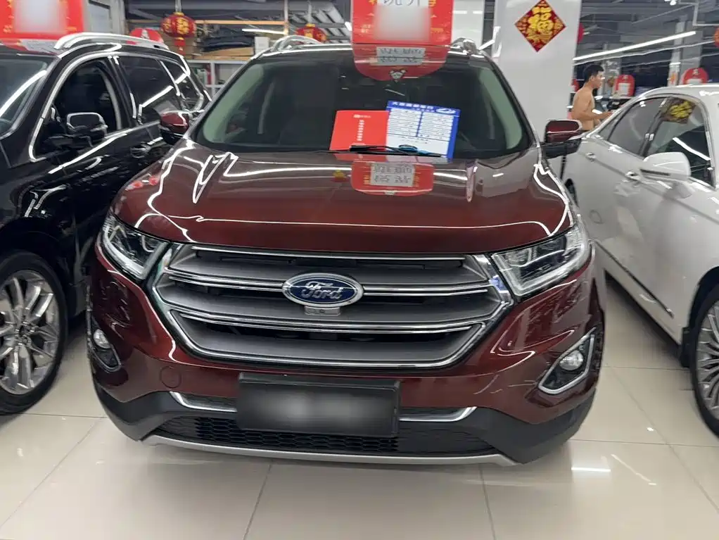 Ford Edge — фото 7