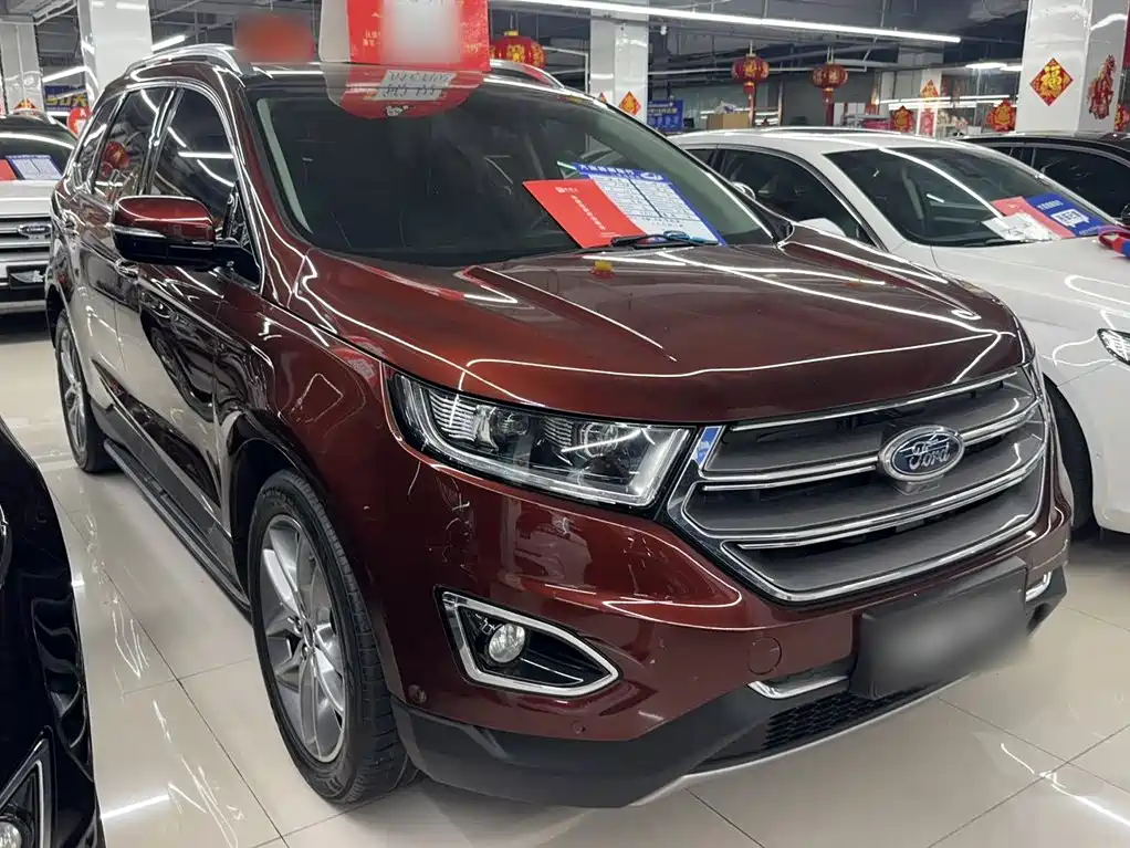 Ford Edge — фото 9