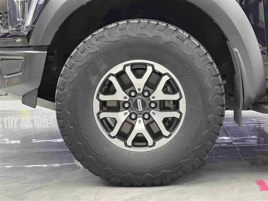 Ford F-150 Raptor — фото 4