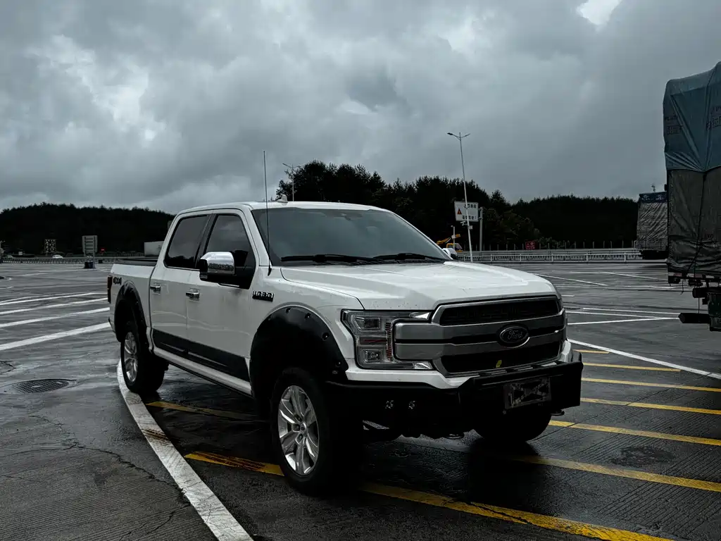 Ford F-150 Raptor — фото 3