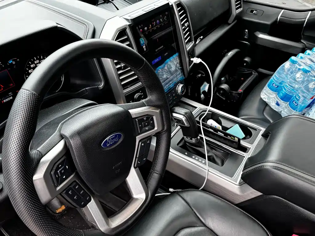 Ford F-150 Raptor — фото 6