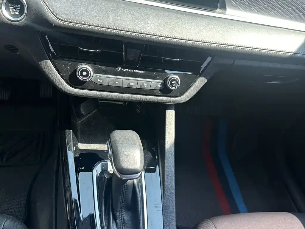 Ford Escort — фото 9