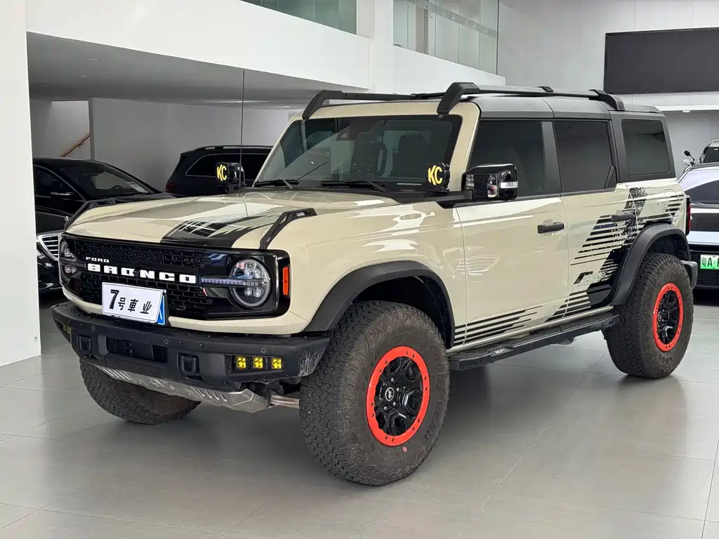 Ford Bronco