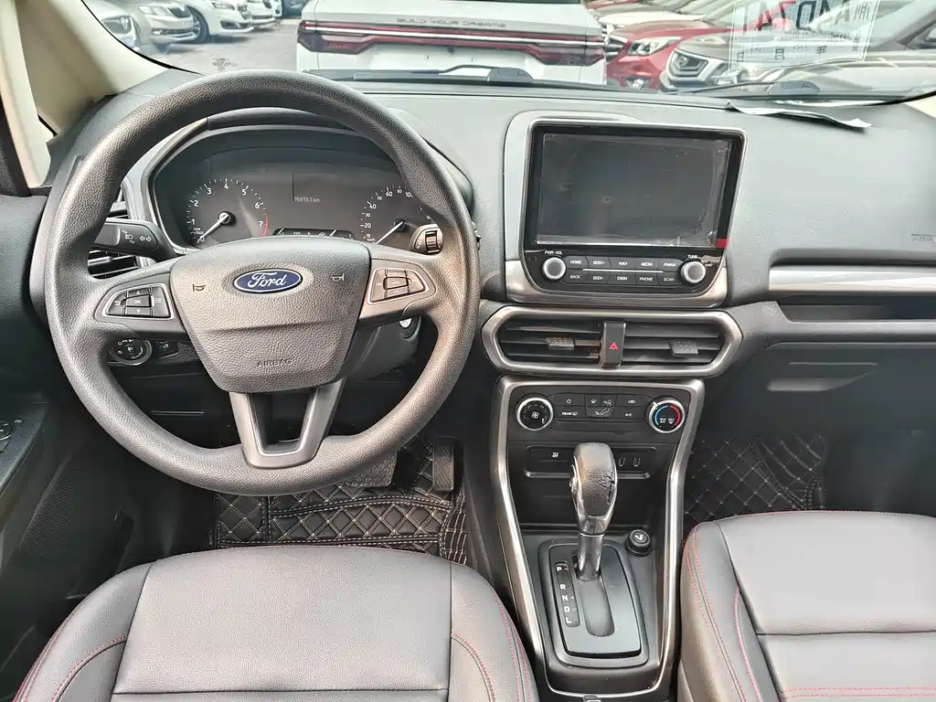 Ford Ecosport — фото 4