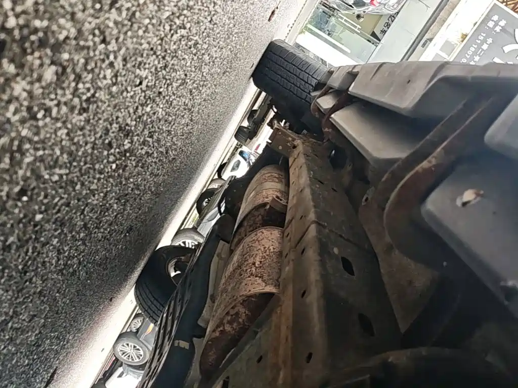 Ford Everest — фото 21