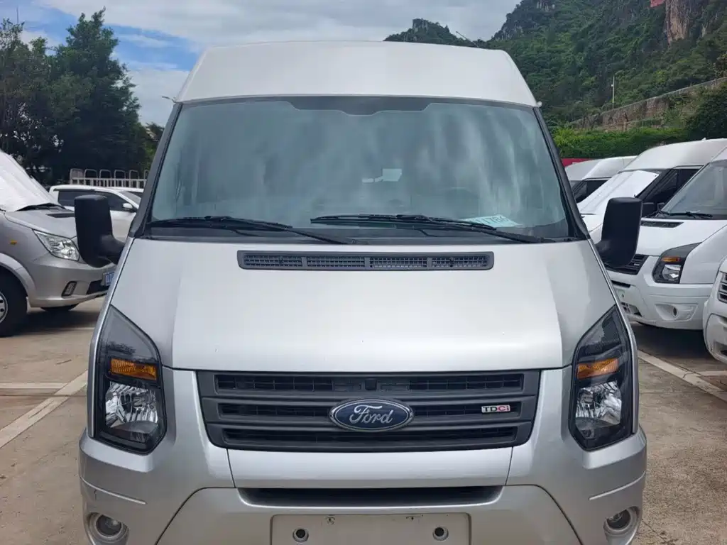 Ford Transit Custom — фото 2