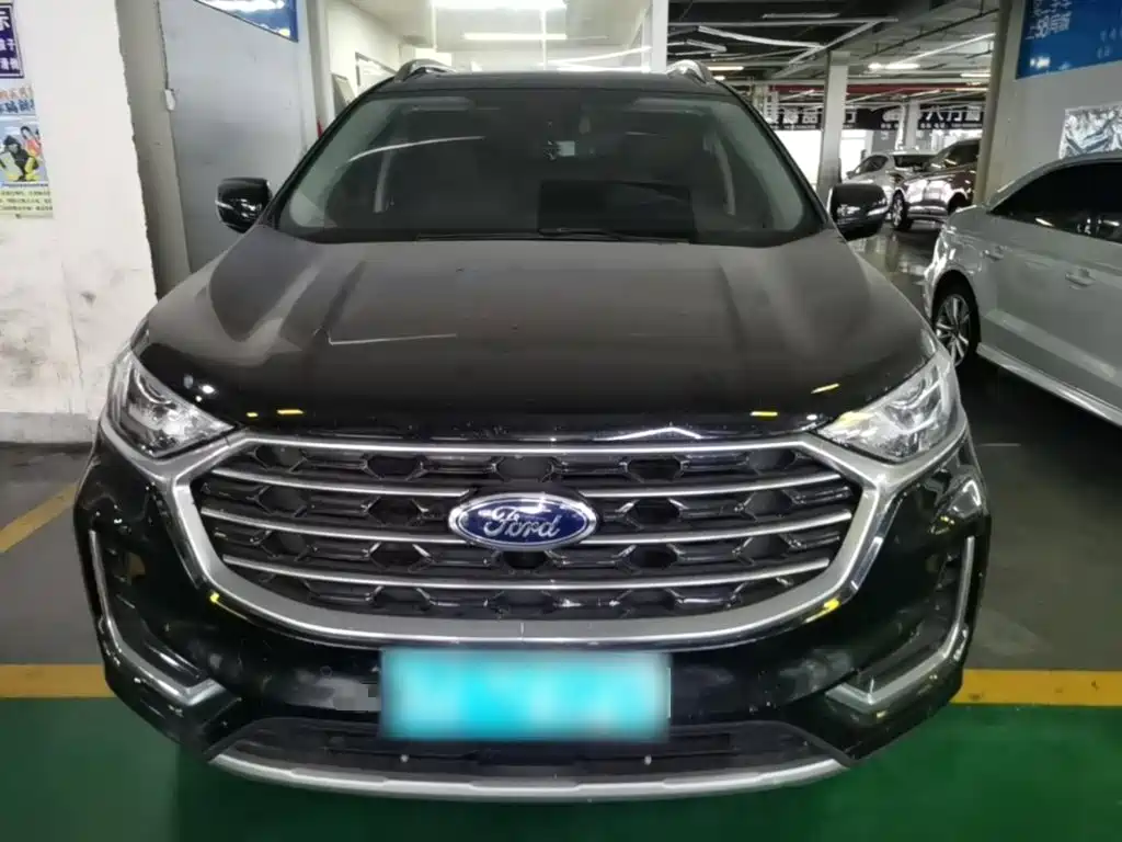 Ford Edge — фото 3