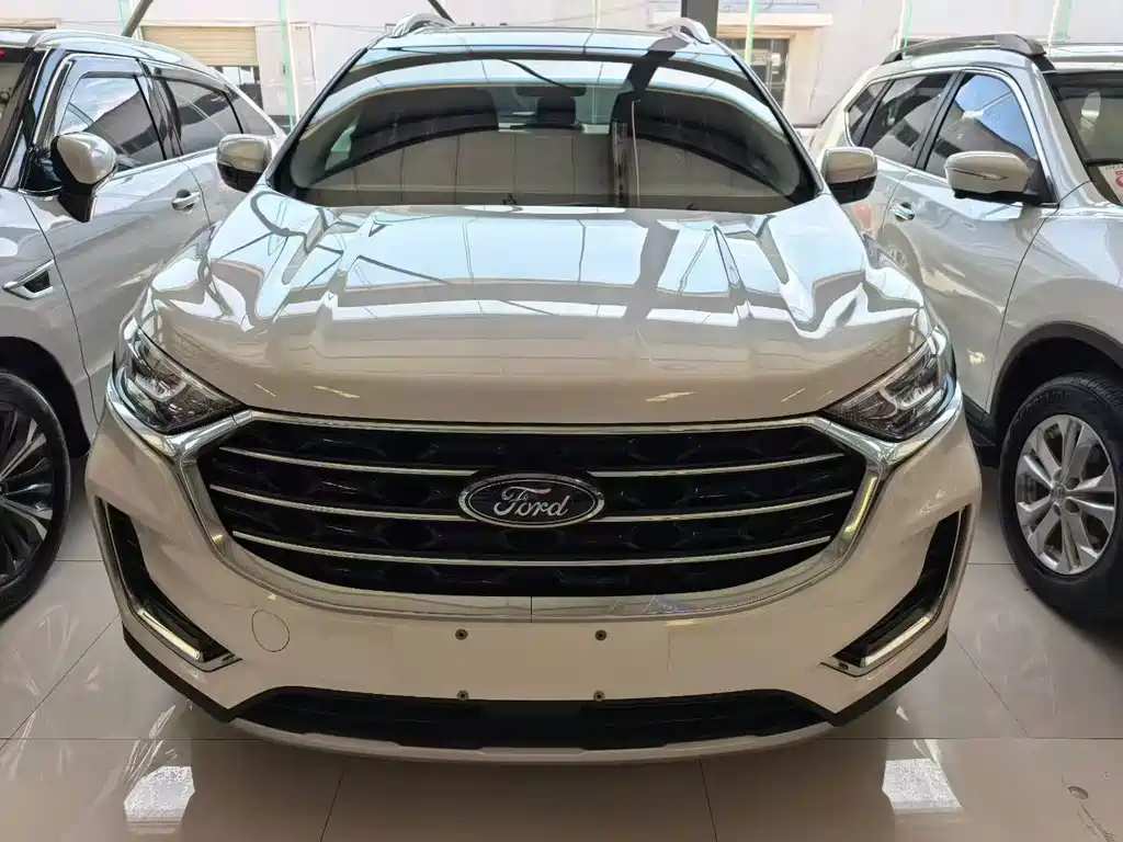 Ford Edge — фото 2