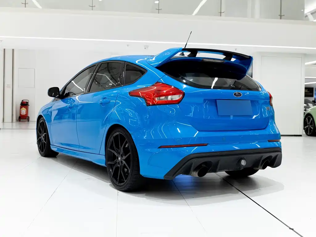 Ford Focus (Import) — фото 2