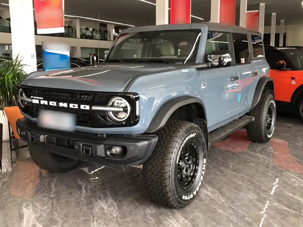 Ford Bronco — фото 2