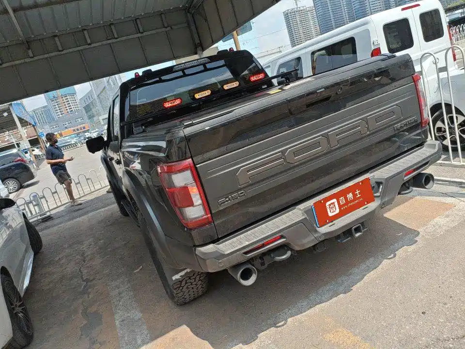 Ford F-150 Raptor — фото 4