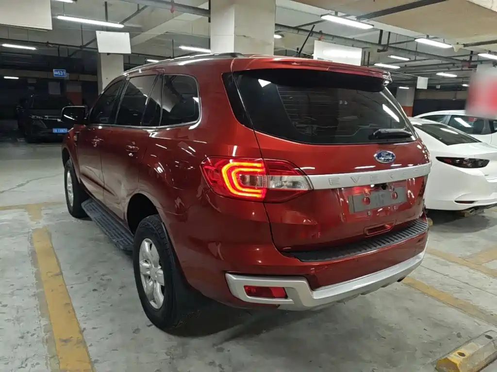 Ford Everest — фото 5