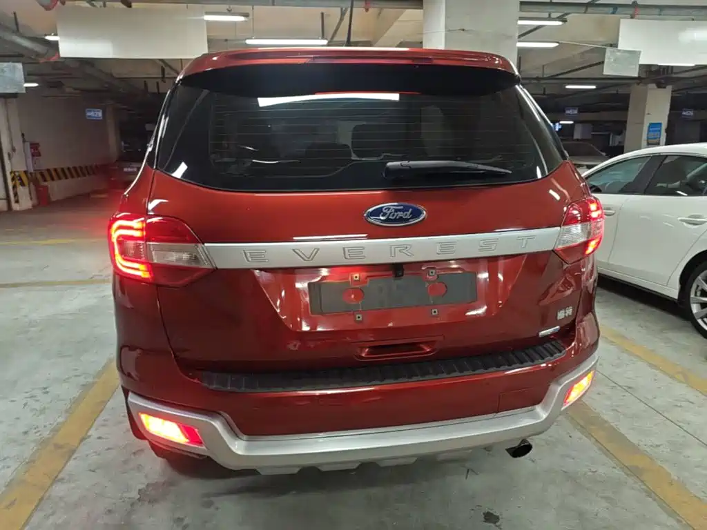 Ford Everest — фото 6