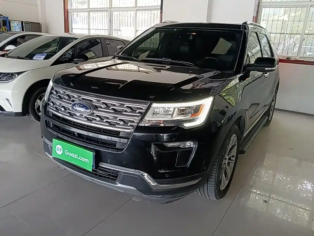 Ford Explorer (Import)
