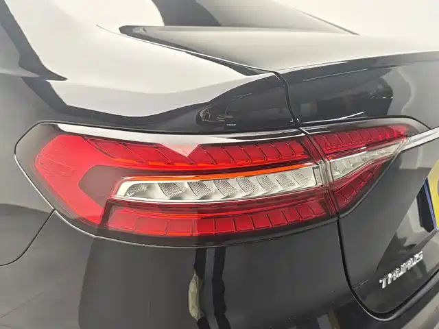 Ford Taurus — фото 18
