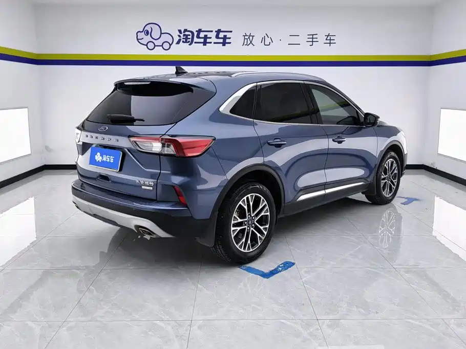 Ford Escape — фото 3