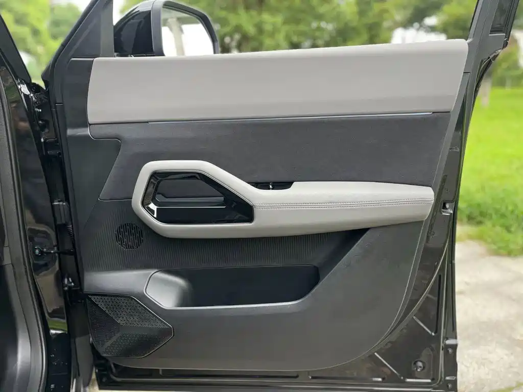 Ford Bronco Basecamp — фото 17