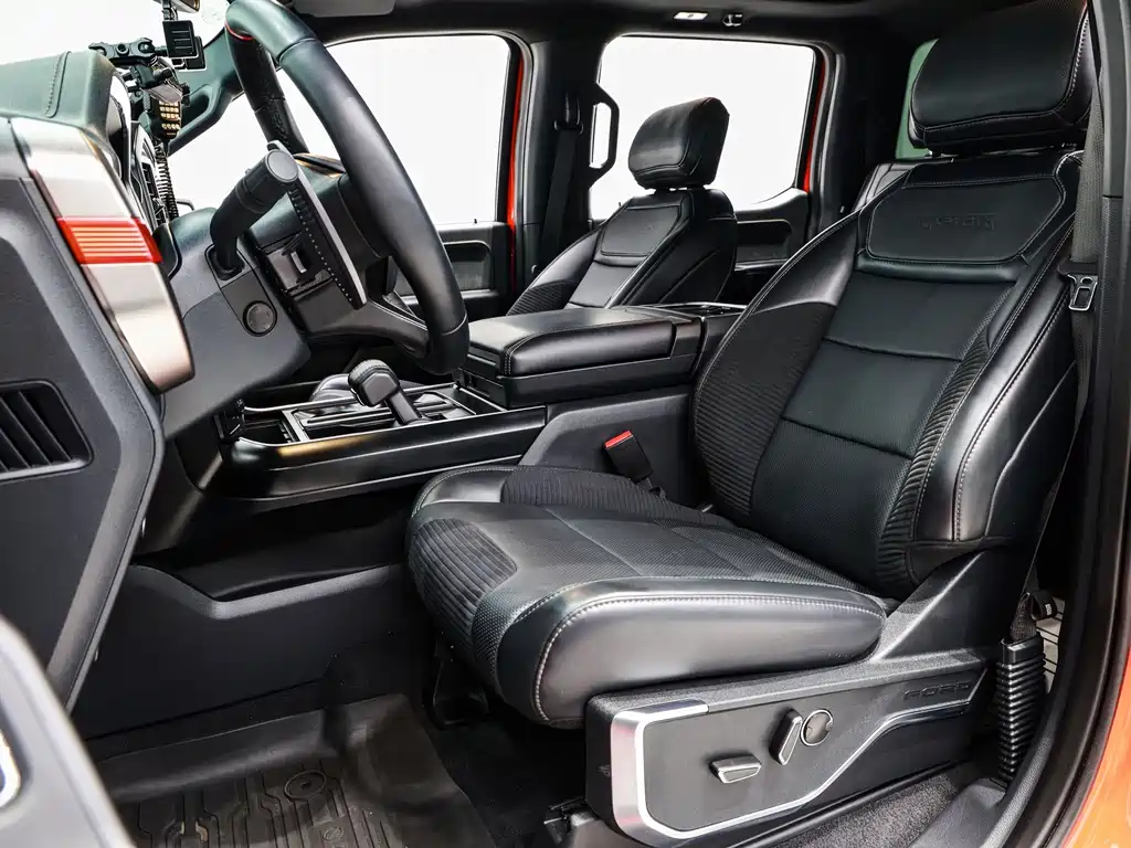 Ford F-150 Raptor — фото 9