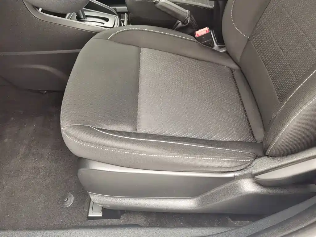 Ford Ecosport — фото 20