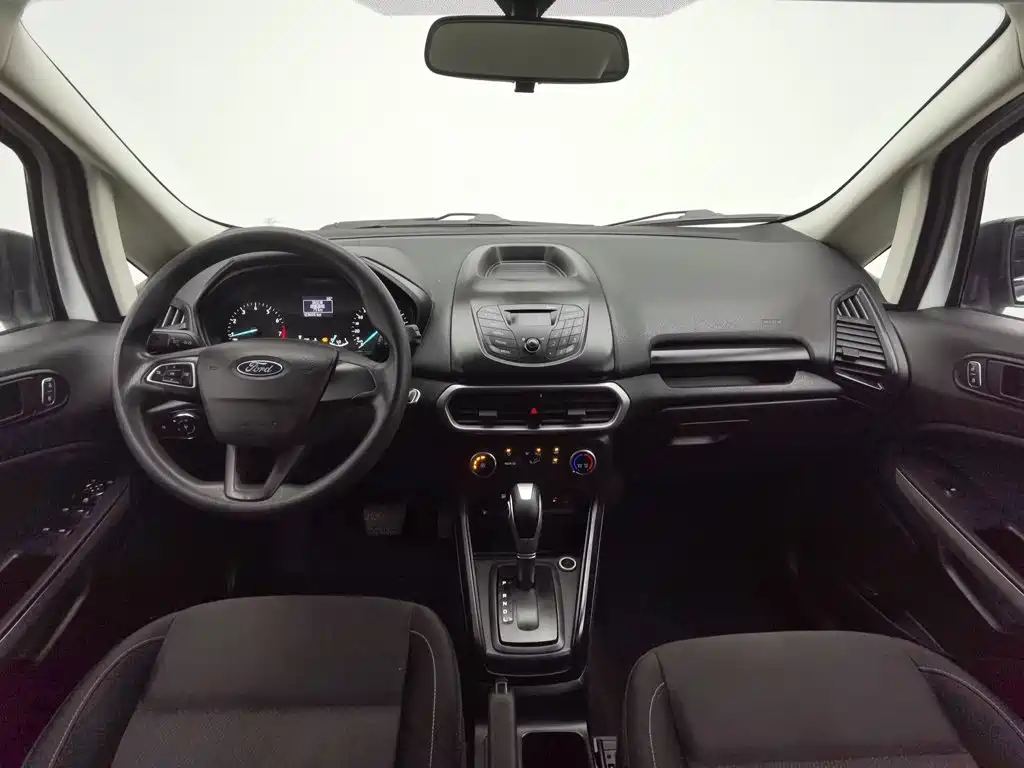 Ford Ecosport — фото 5