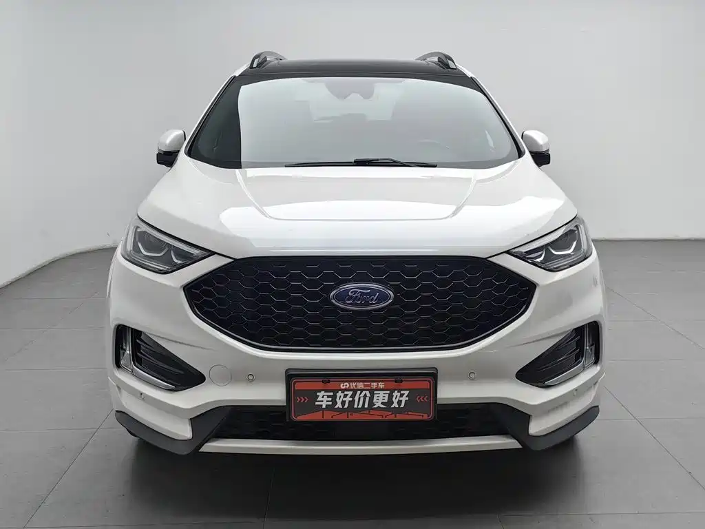 Ford Edge — фото 3