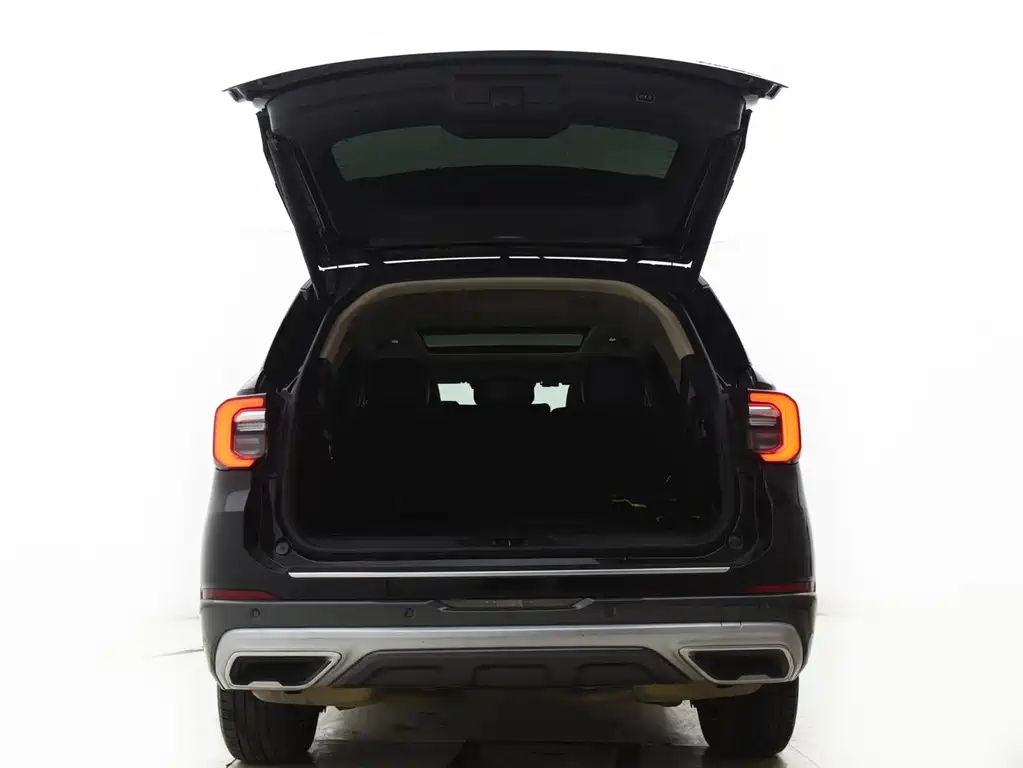 Ford Explorer — фото 10