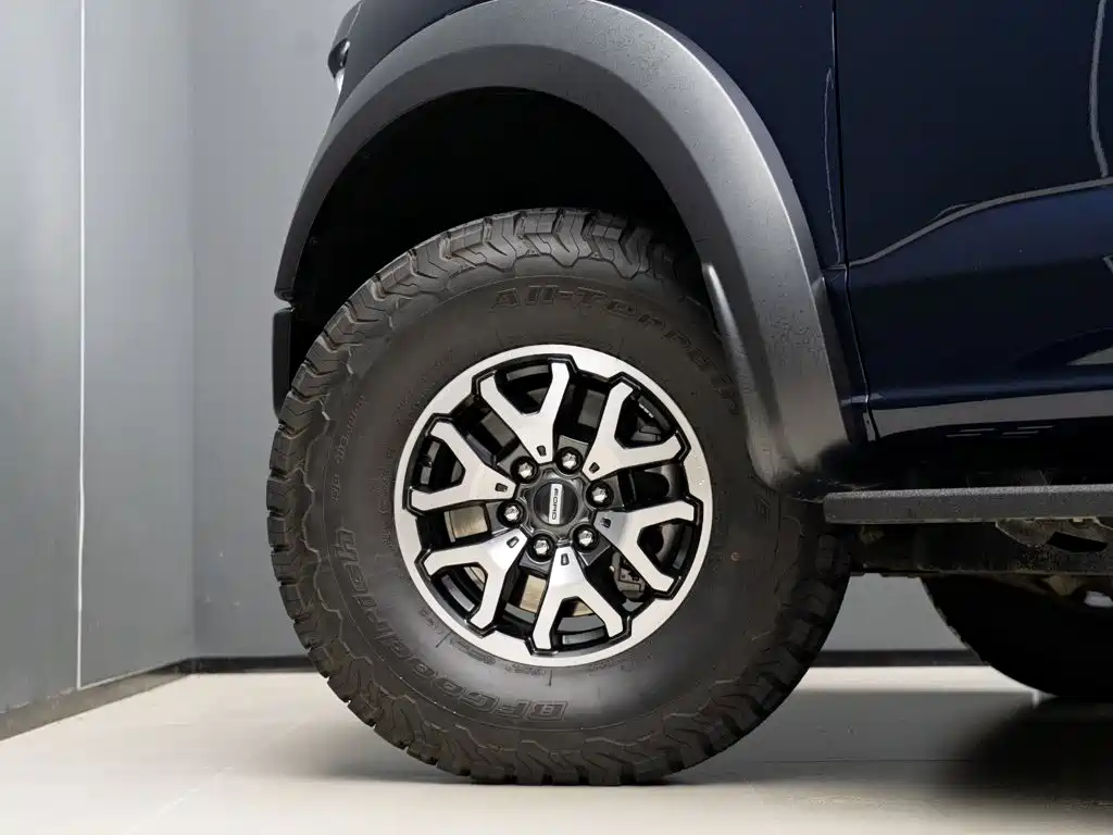 Ford F-150 Raptor — фото 5