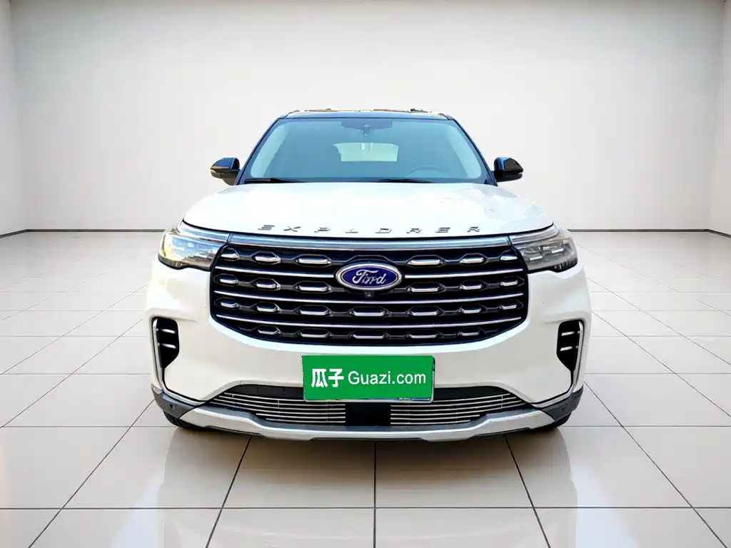 Ford Explorer — фото 24
