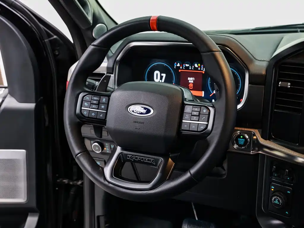 Ford F-150 Raptor — фото 17