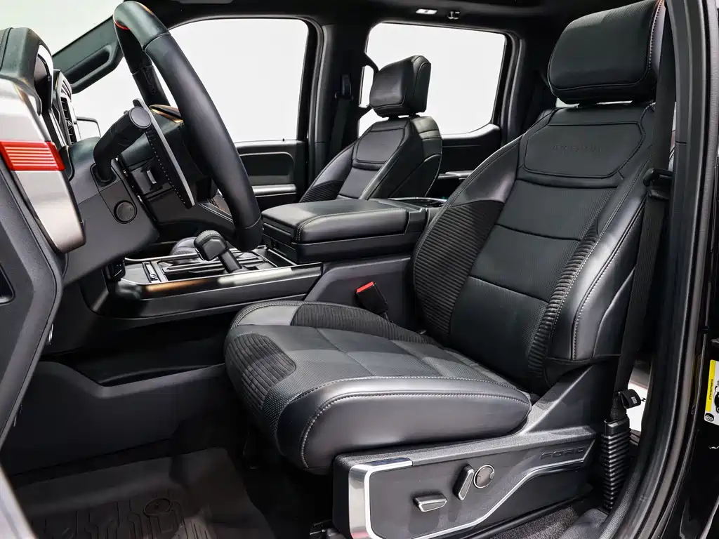 Ford F-150 Raptor — фото 10