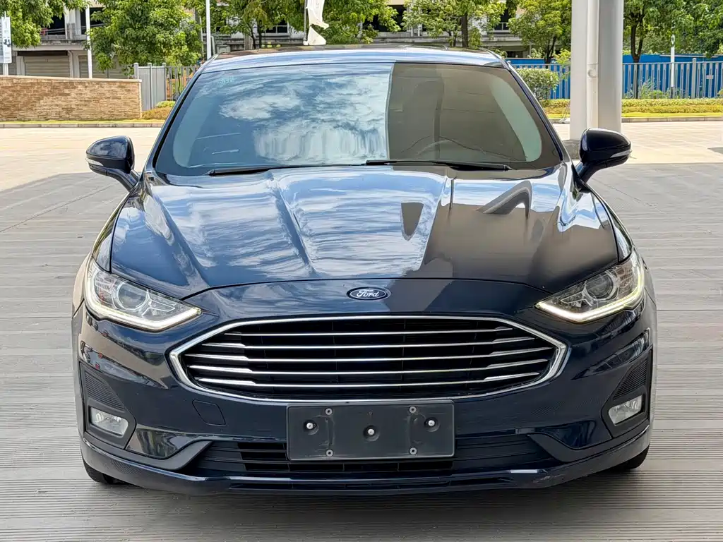 Ford Mondeo — фото 2