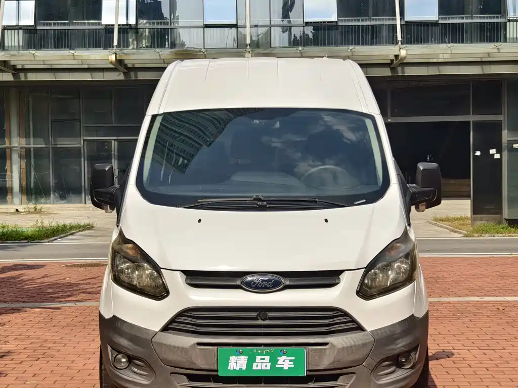 Ford Transit — фото 2