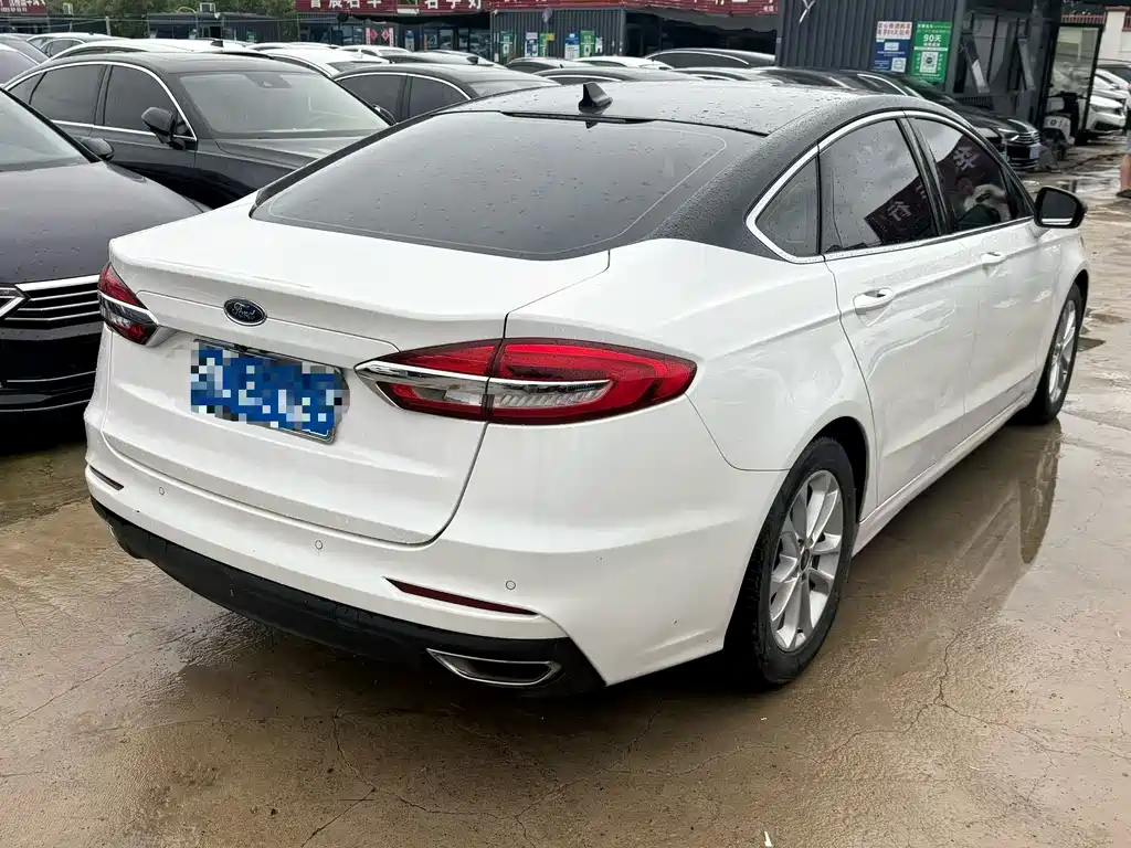 Ford Mondeo — фото 6
