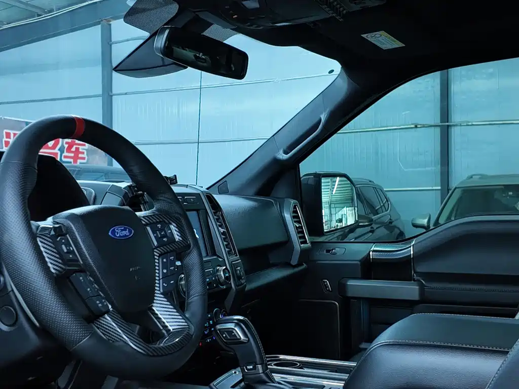 Ford F-150 Raptor — фото 16
