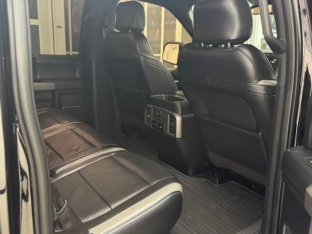 Ford F-150 Raptor — фото 7