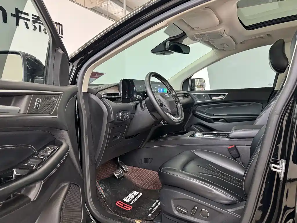 Ford Edge — фото 4