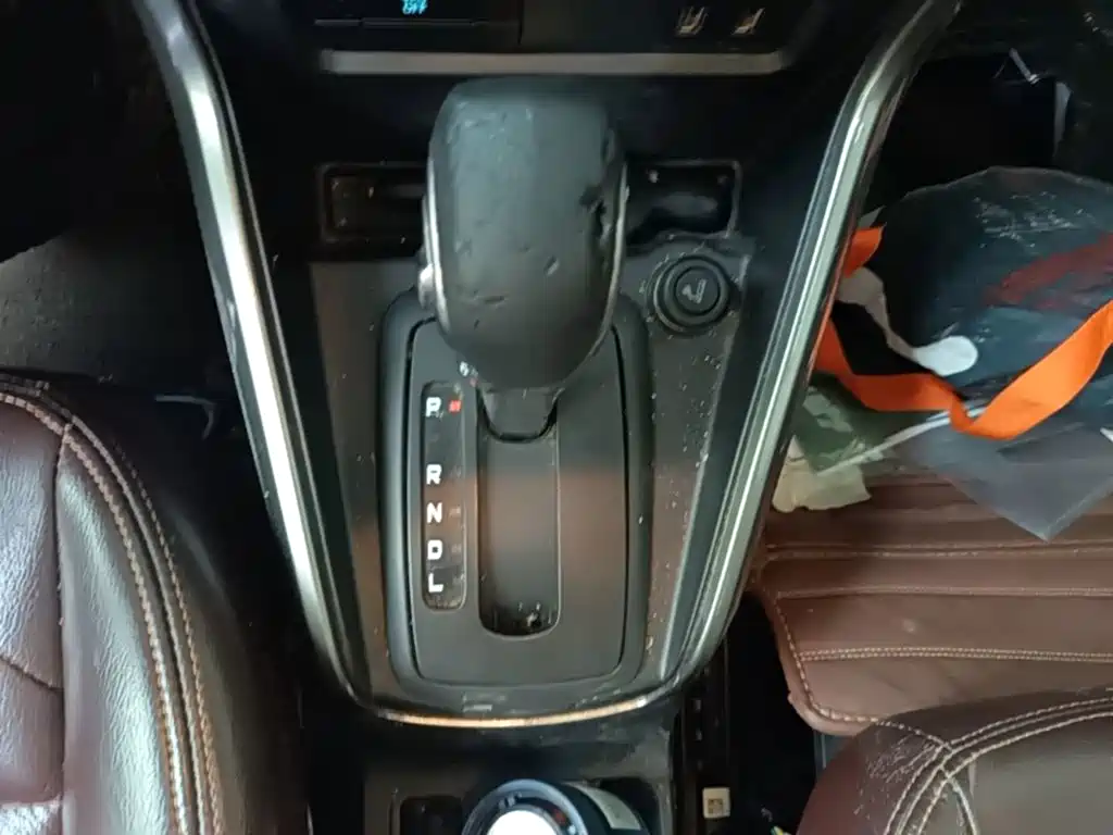 Ford Ecosport — фото 14